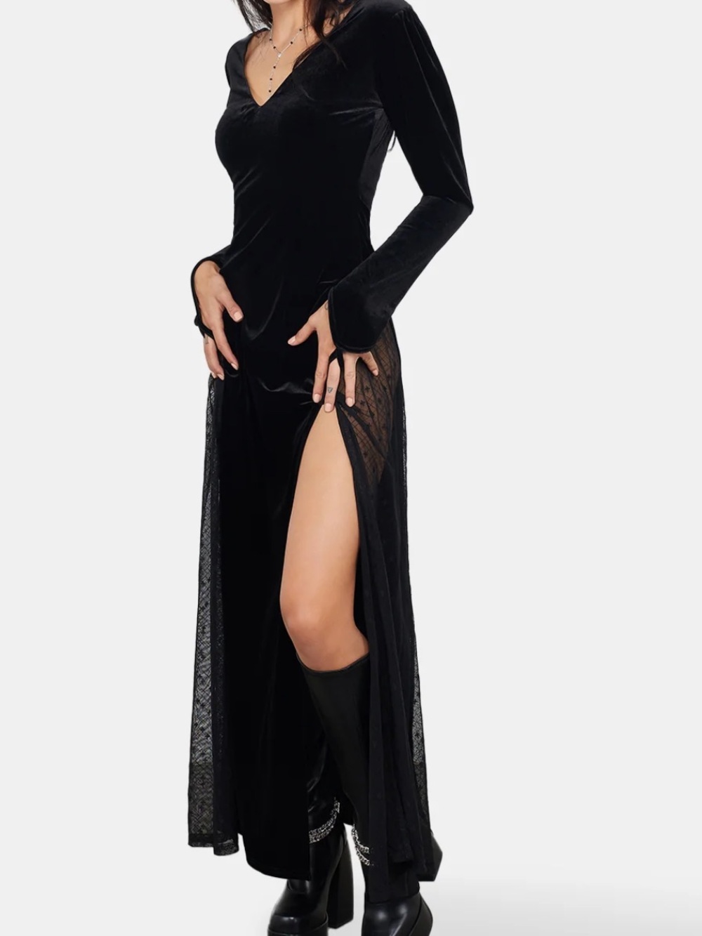 New Disturbia Countess gown Black Velvet V‑Neck Maxi Dress sz 10 L long sleeve